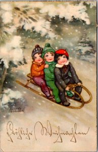 German, Children on Sled Artist Hannes Petersen Vintage Postcard Y67