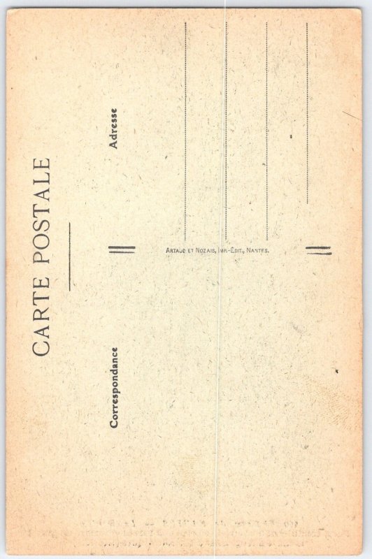 Vintage Chateau de Nantes Donjon Prison Entrance Black & White Postcard