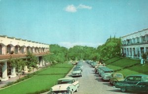 Morelos Mexico, Car Parking Hotel Casino De La Selva Cuernavaca Vintage Postcard