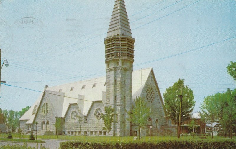 VINTAGE POSTCARD CHURCH OF ST. THERESE COWANSVILLE QUEBEC 1969