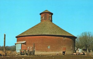 USA Parke County Indiana Barn Chrome Postcard 03.71