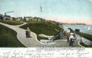 Juneau Park - MIlwaukee, Wisconsin WI Postcard