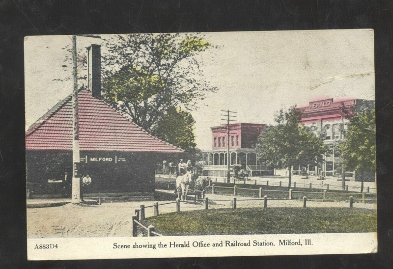 MILFORD ILLINOIS RAILROAD DEPOT TRAIN STATION DOWNTOWN VINTAGE POSTCARD