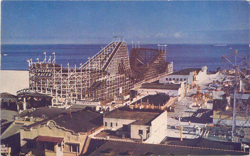 Amusement Roller Coaster Cyclone Racer California Roberts Postcard 111