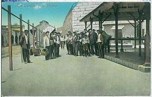 VINTAGE POSTCARD - GIBRALTAR: FISH MARKET