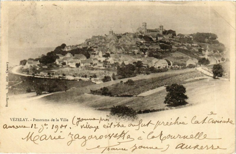 CPA Yonne Vézelay Panorama de la Ville (983046)