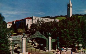 USA Sather Gate University Of California Berkeley Chrome Postcard 09.84
