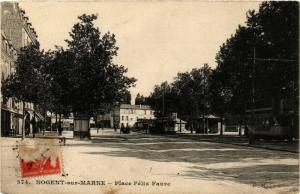 CPA NOGENT-sur-MARNE - Place Felix Faure (390219)