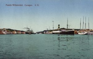 curacao, D.W.I., WILLEMSTAD, Puerto, Harbour with Steamers (1920s) Postcard