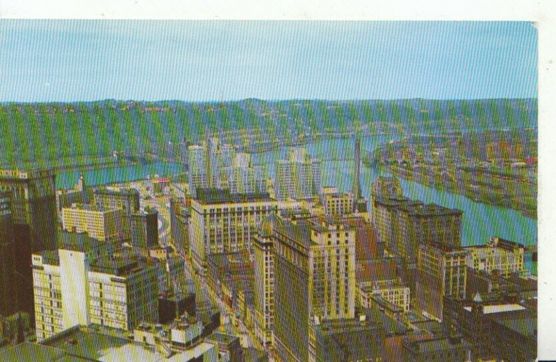 America Postcard - Golden Triangle - Pittsburgh - Pennsylvania - Ref TZ1416