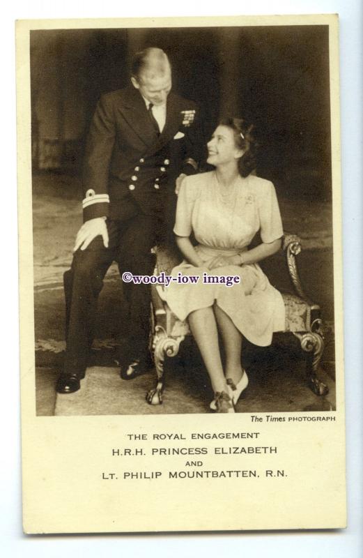 r2766 - The Royal Couple on their Engagement, The Times photograph - postcard