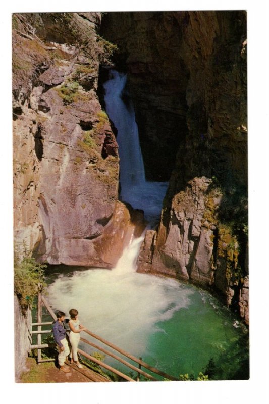 Johnsons Canyon, Alberta, Water Falls