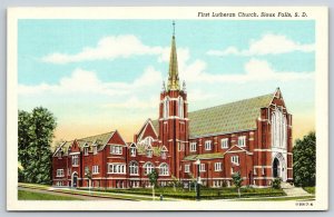 Sioux Falls South Dakota~First Lutheran Church~American Art~Vintage Linen PC
