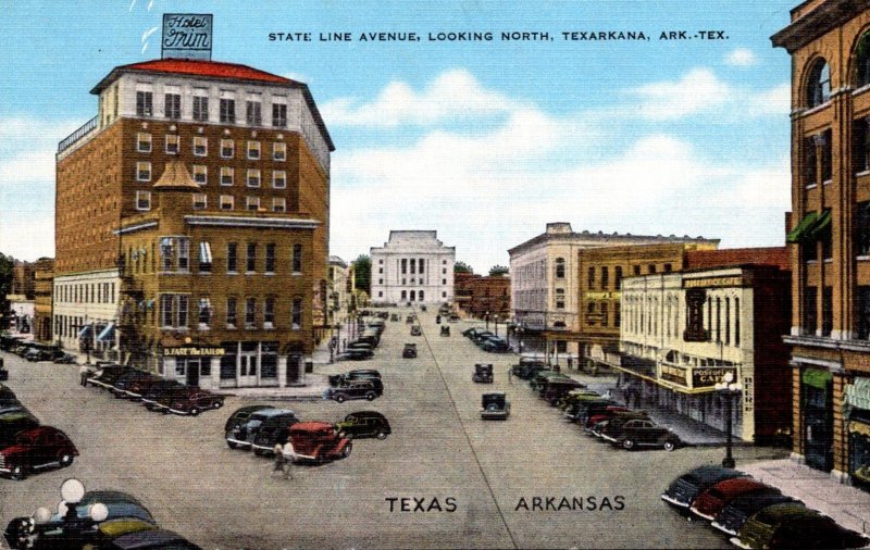 Arkansas - Texas Texarkana State Line Avenue Looking North