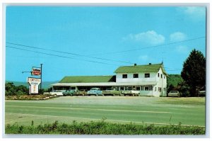 c1960 Cedar Grove Restaurant Motel Exterior New Tazewell Tennessee TN Postcard