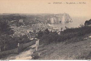 ETRETAT , Seine Maritimes, France ; 00-10s ; Vue Generale