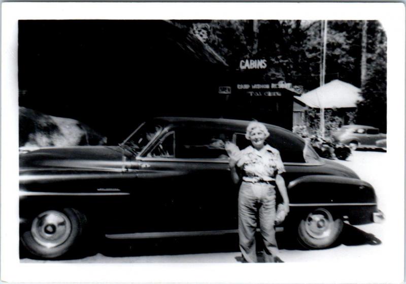 CAMP WISHON, CA California  (Tulare) COOL 50s CAR in Front of Resort c50s Photo