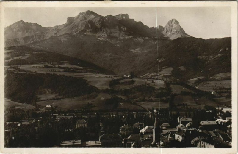 CPA Barcelonnette the hat policeman and sugar loaf (1208935) 