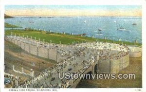 Juneau Park Bridge - MIlwaukee, Wisconsin WI Postcard