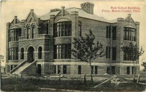 Postcard C-1910 Oklahoma Pryor Mayes County New School Building 23-11901