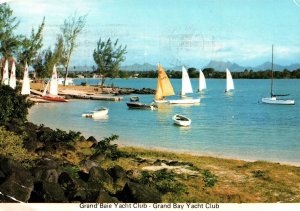 VINTAGE CONTINENTAL SIZE POSTCARD GRAND BAY YACHT CLUB MAURITIUS MAILED 1984