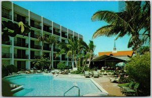 1968 Howard Johnson's Motor Lodge Fort Lauderdale Florida FL Posted Postcard