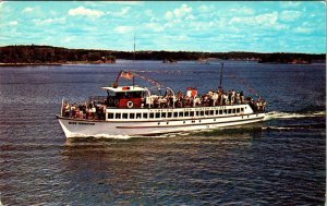 Kingston, Ontario Canada  MISS KINGSTON~1000 Island Cruise Tour Boat  Postcard