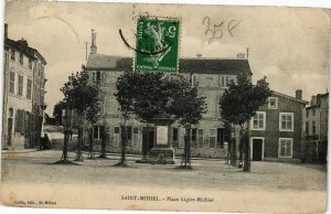 CPA Saint Mihiel-Place Ligier Richier (184049)