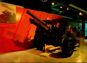 Canada Ottawa Canadian War Museum 25 Pounder Canon 1973