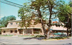 The Linkletter Motel Summerside Prince Edward Island PE Postcard D74