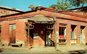 California Columbia Old Brick Building Housing Art Exhibiuts From The Mother ...