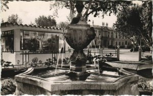 CPA CARPENTRAS La Fontaine du Square - Pavillon du Tourisme (1086919)