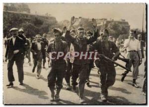 Postcard Modern Army a German prisoner is led by the FFI