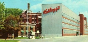 Postcard Kellogg Company in Battle Creek, MI.        Q6