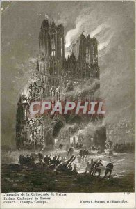 Old Postcard The Fire of the cathedral of Reims