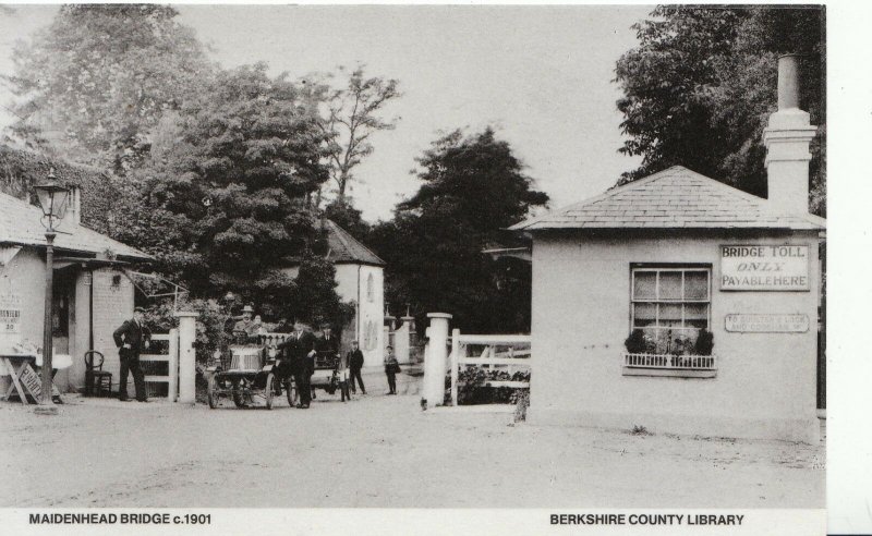 Berkshire Postcard - Maidenhead Bridge c1901 - Ref ZZ4025