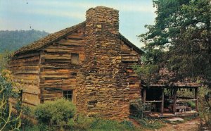 USA The Walker Sisters Cabin Great Smoky Mountains National Park Postcard 07.85