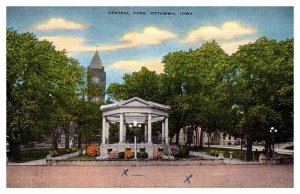 Postcard PARK SCENE Ottumwa Iowa IA AS5955