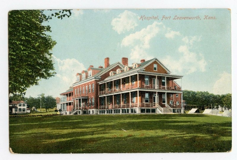 Postcard Hospital Fort Leavenworth Kans. Kansas Standard View Card