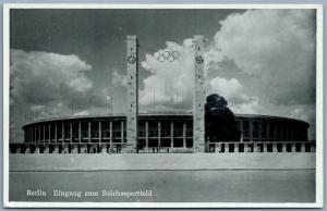 GERMAN WWII ERA BERLIN OLYMPIC STADIUM VINTAGE POSTCARD REICHSSPORTFELD