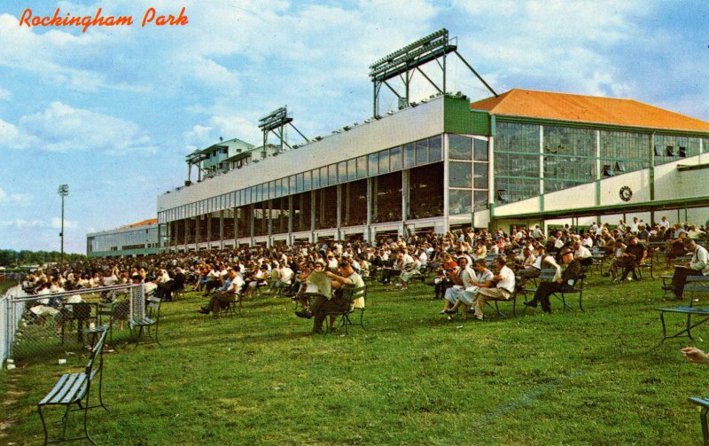 NH - Salem. Rockingham Park, Horse Racing