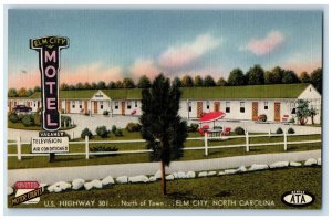 c1940's US Highway 301 North of Town Elm City Motel NC Vintage Postcard