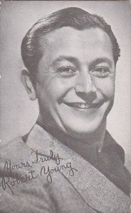 Arcade Card Robert Young