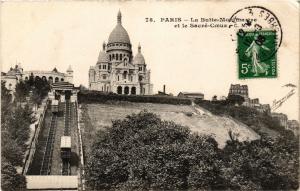 CPA Paris 18e La Butte-Montmartre et le Sacré Coeur (283955)