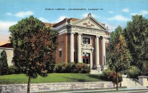 LEAVENWORTH, KS Kansas     PUBLIC LIBRARY      c1940's Library Postcard