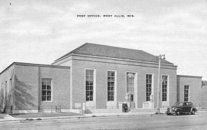 Post Office West Allis Wisconsin linen postcard