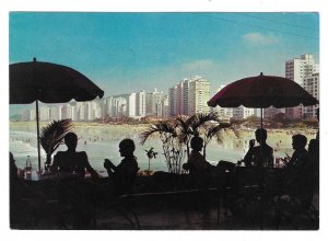 Brasil Sao Paula Guaruja Praia Beach View of Pitangueiras 1971 4X6 Postcard