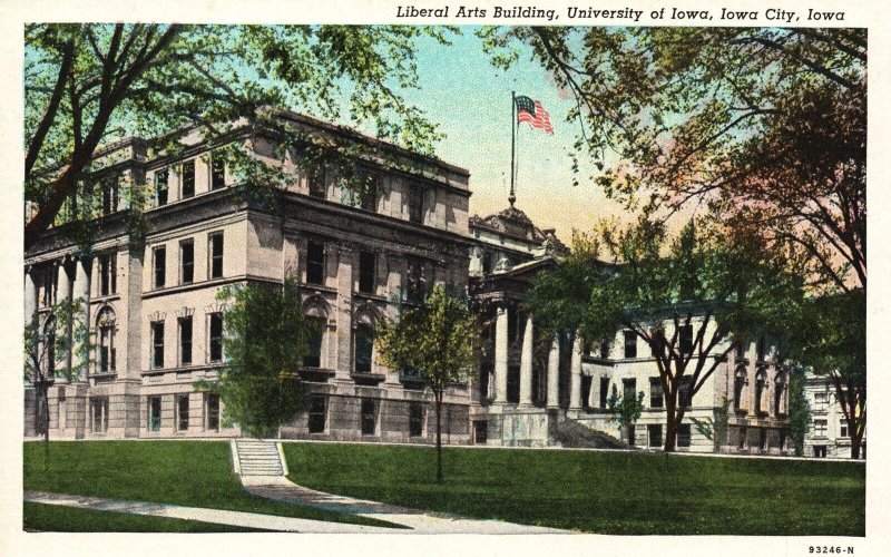 Vintage Postcard Liberal Arts Building University Of Iowa Iowa City Iowa IA INCA