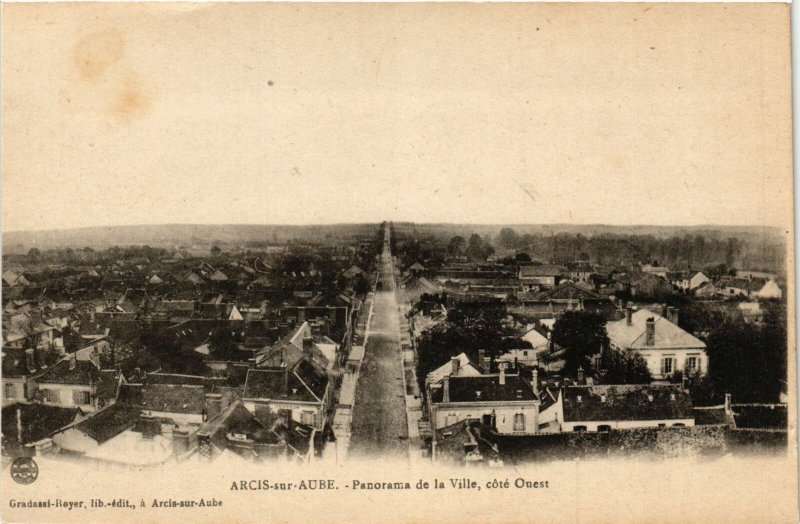 CPA Arcis sur Aube- Panorama de Ville FRANCE (1007294)