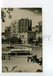 488329 USSR Ukraine Kyiv Kiev Stalin Square photo Ugrinovich trolleybus photo